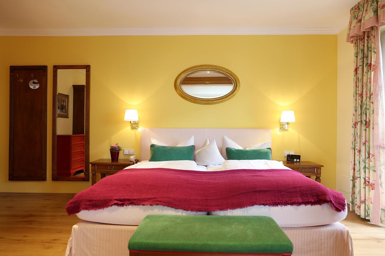 Hotel Behringer'S Traube Badenweiler Luaran gambar